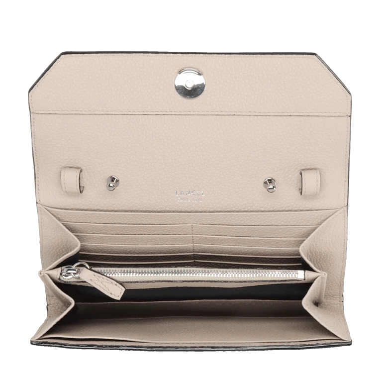 Ninon De Lancel - Image 2