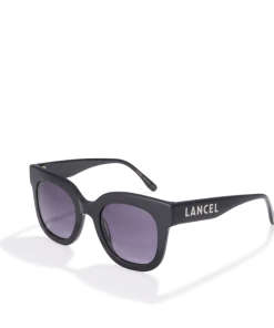 Ninon De Lancel